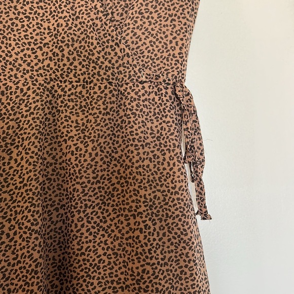 Abercrombie & Fitch Cheetah Print Wrap Dress XS Mini Flutter Sleeve vintage - Picture 5 of 10
